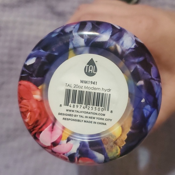 Water bottle - Picture 5 of 5